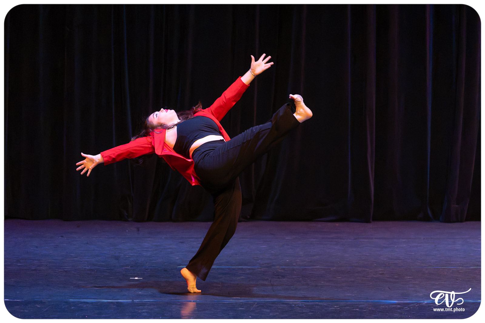 ECOLE DE DANSE CÉCILE ADAMOW